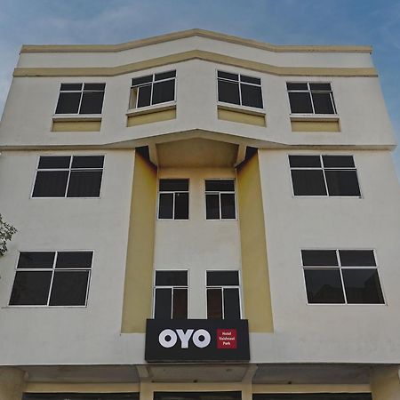 Hotel O 14726 Hotel Vaishnavi Park Secundurabad Εξωτερικό φωτογραφία